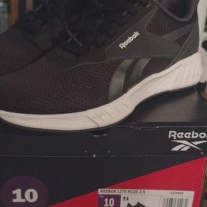 Brand New w/box 2020 Reebok Lite Plus 2.5